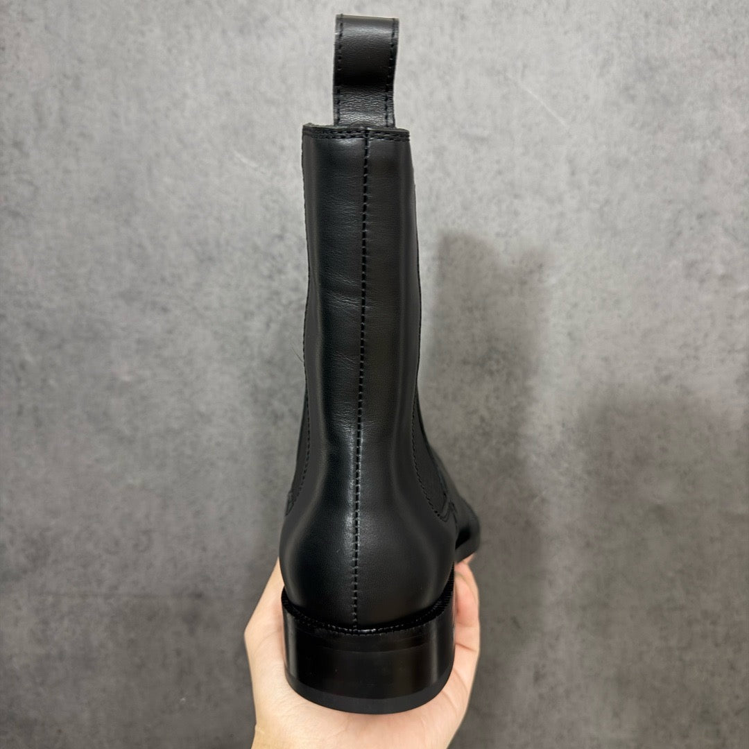 Balenciaga Concorde Chelsea in Black Shiny Calfskin