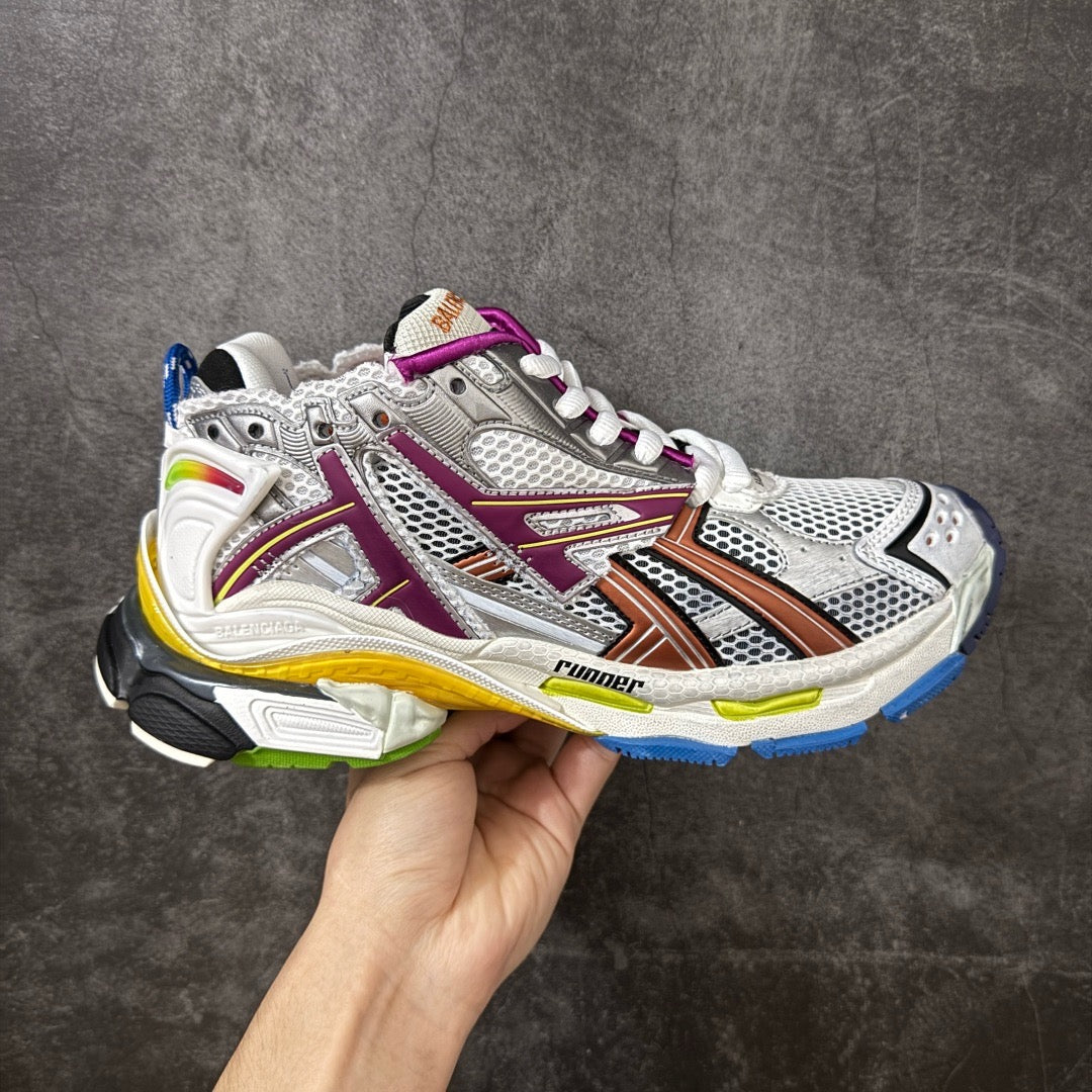 Balenciaga Runner Sneaker