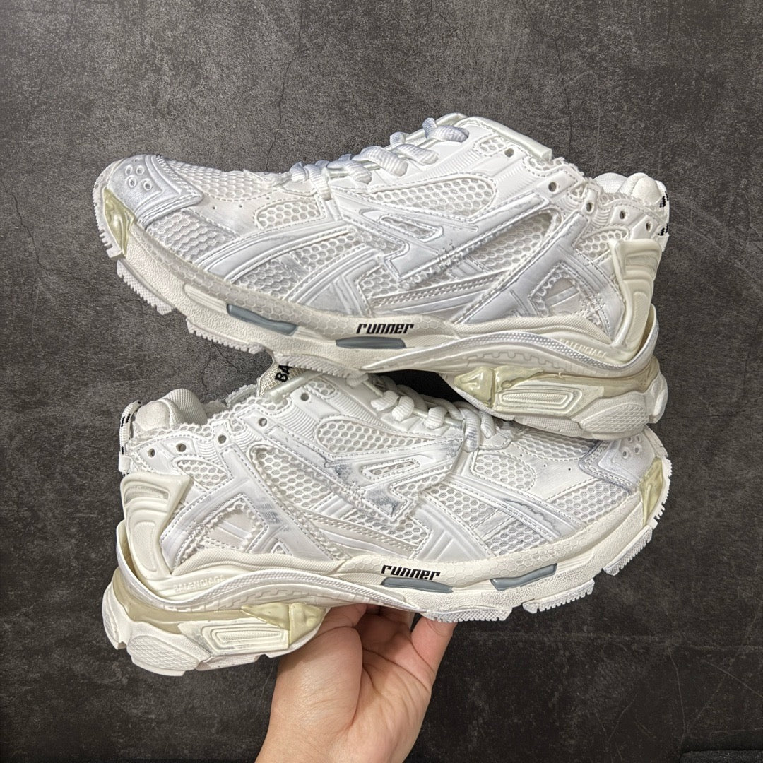 Balenciaga Runner Sneaker