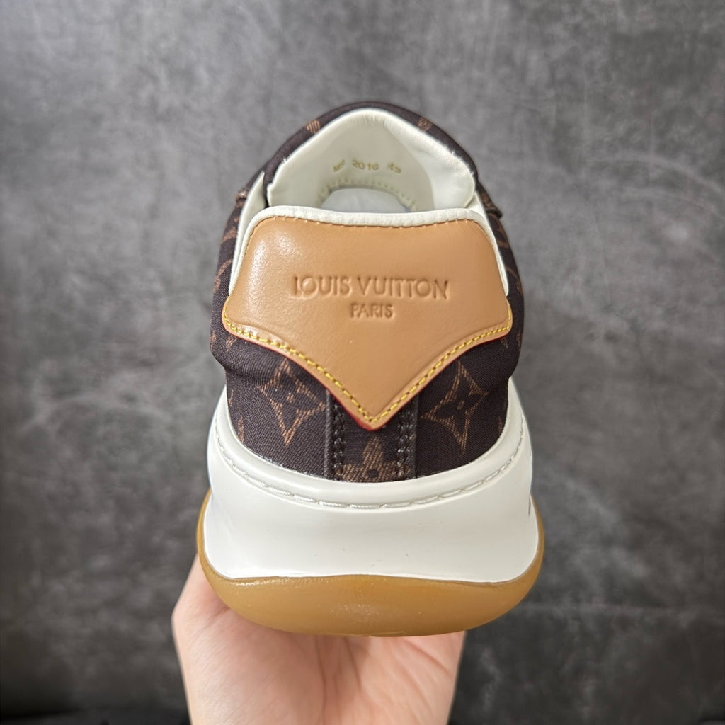 LV Tilted Sneaker 1AKR5K