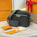 LV Trio Messenger Bag M28628