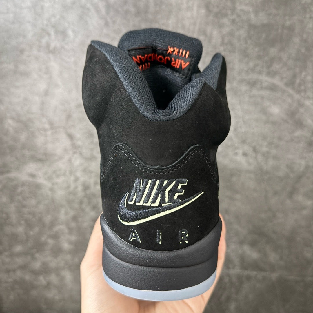 Jordan 5 Halloween HQ7978-001