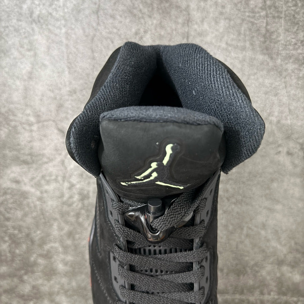 Jordan 5 Halloween HQ7978-001