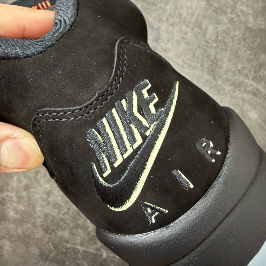 Jordan 5 Halloween HQ7978-001