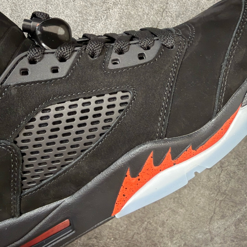 Jordan 5 Halloween HQ7978-001