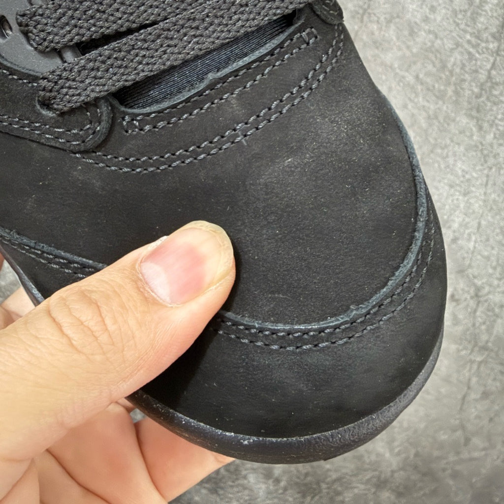 Jordan 5 Halloween HQ7978-001