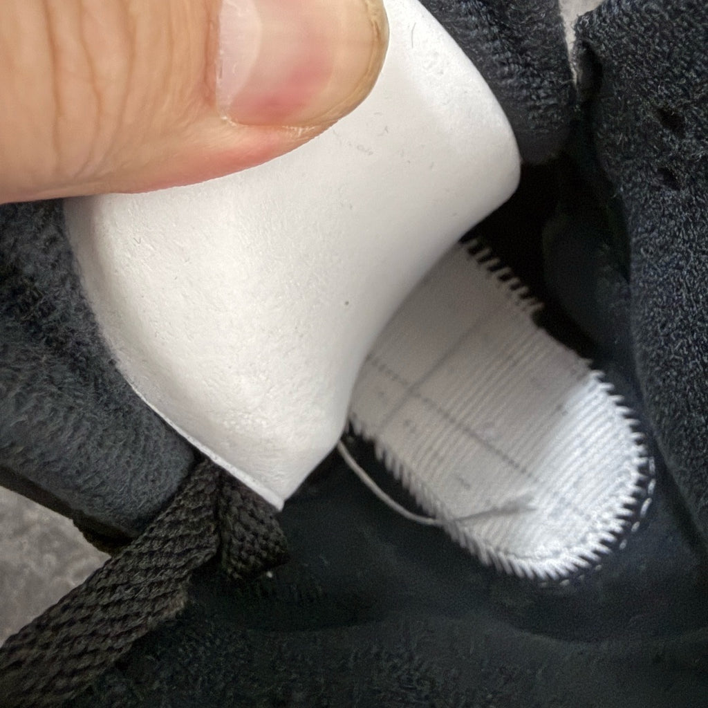 Jordan 5 Halloween HQ7978-001