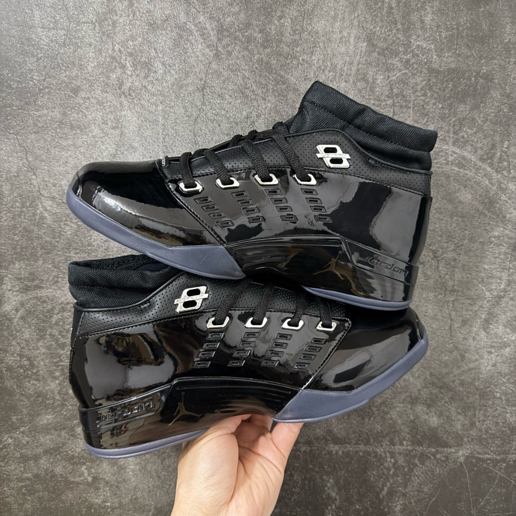 Jordan 17 Low Black Patent IV7640-001