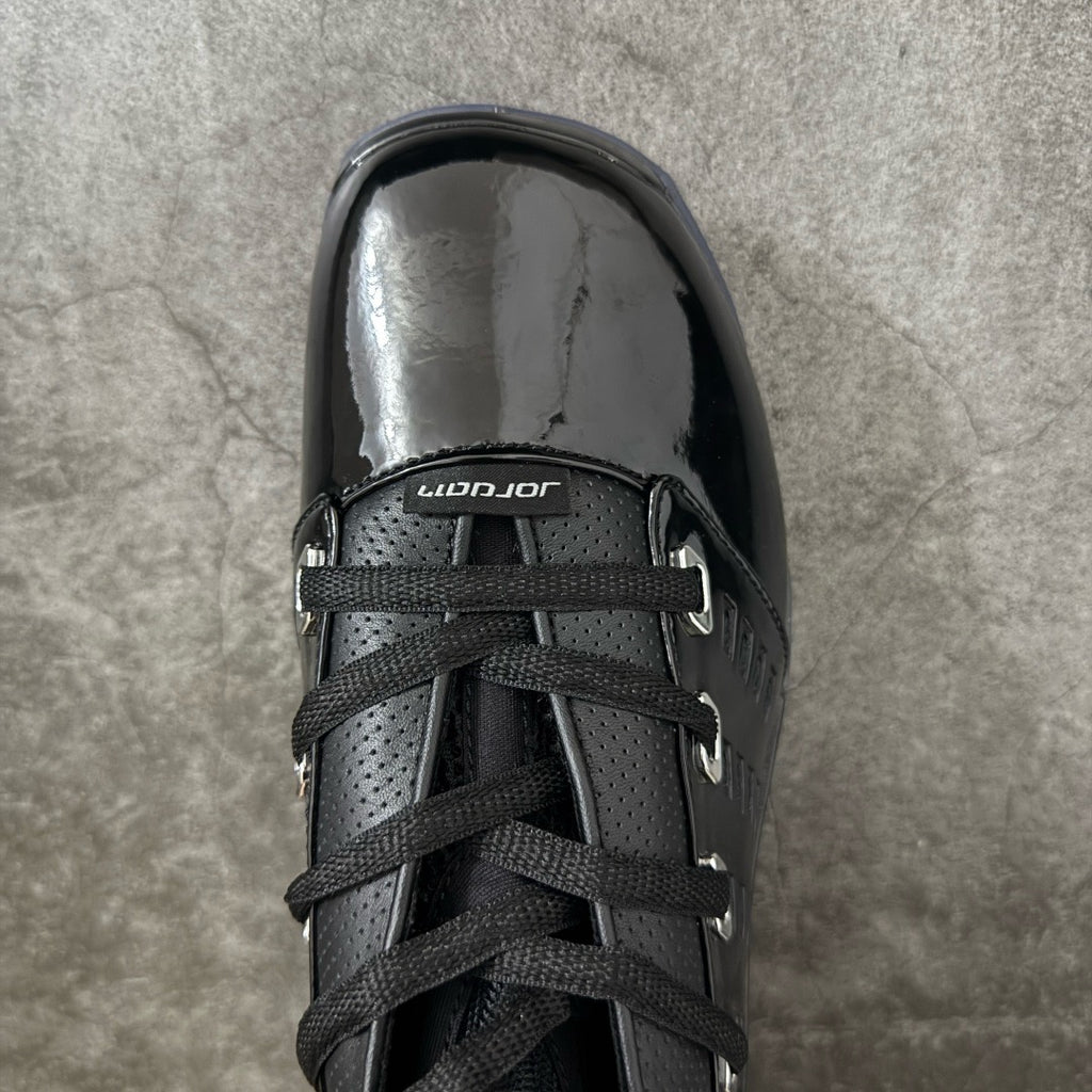 Jordan 17 Low Black Patent IV7640-001