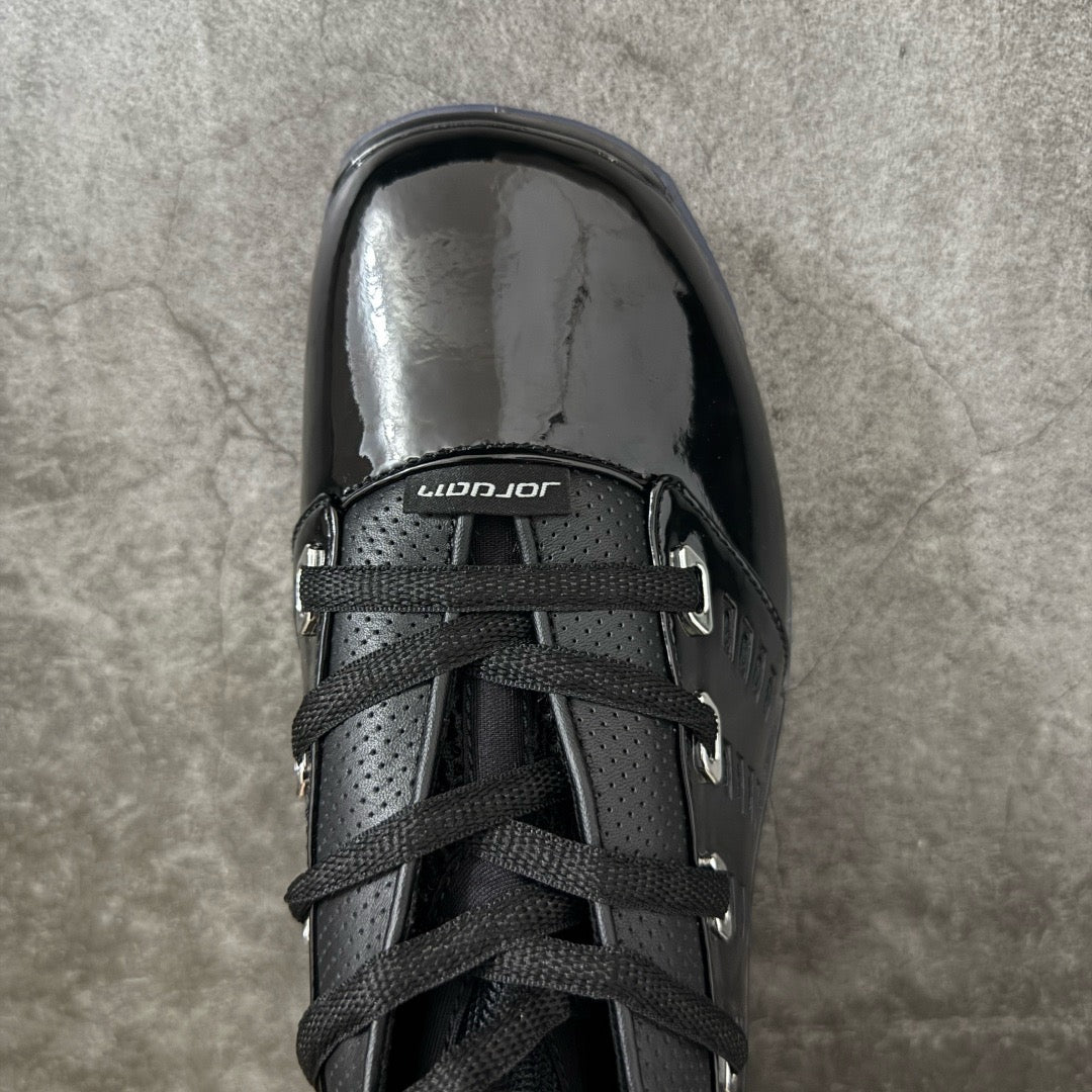 Jordan 17 Low Black Patent IV7640-001