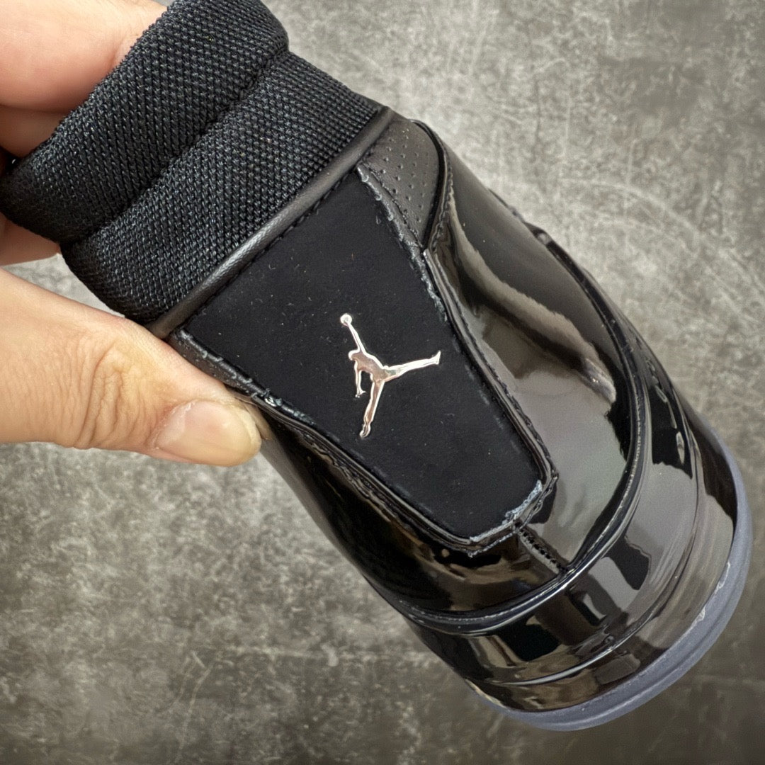 Jordan 17 Low Black Patent IV7640-001