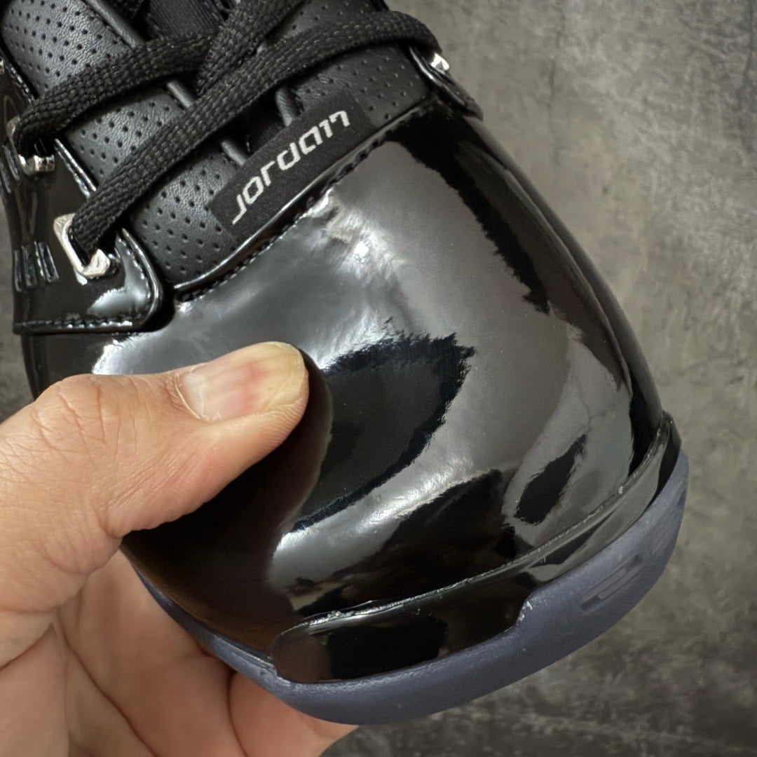 Jordan 17 Low Black Patent IV7640-001