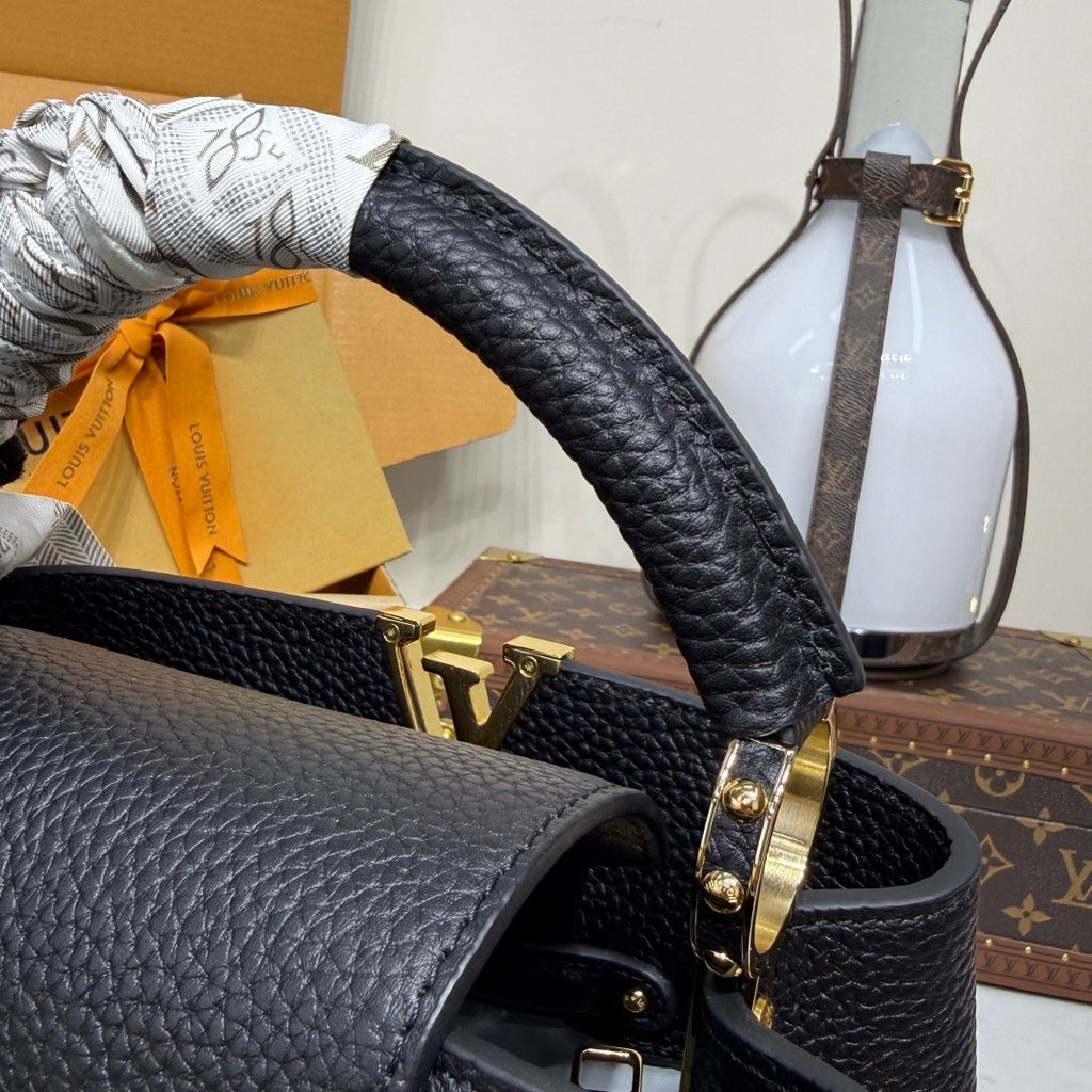 LV Capucines BB M29608