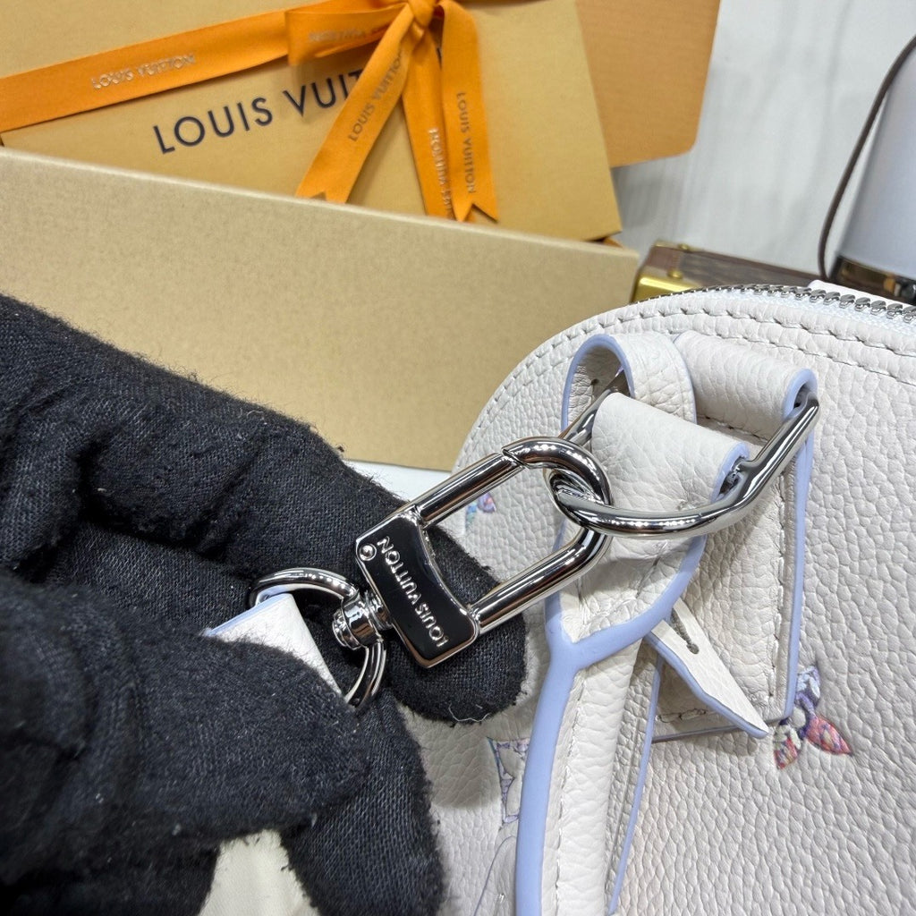 LV Alma BB M2A086