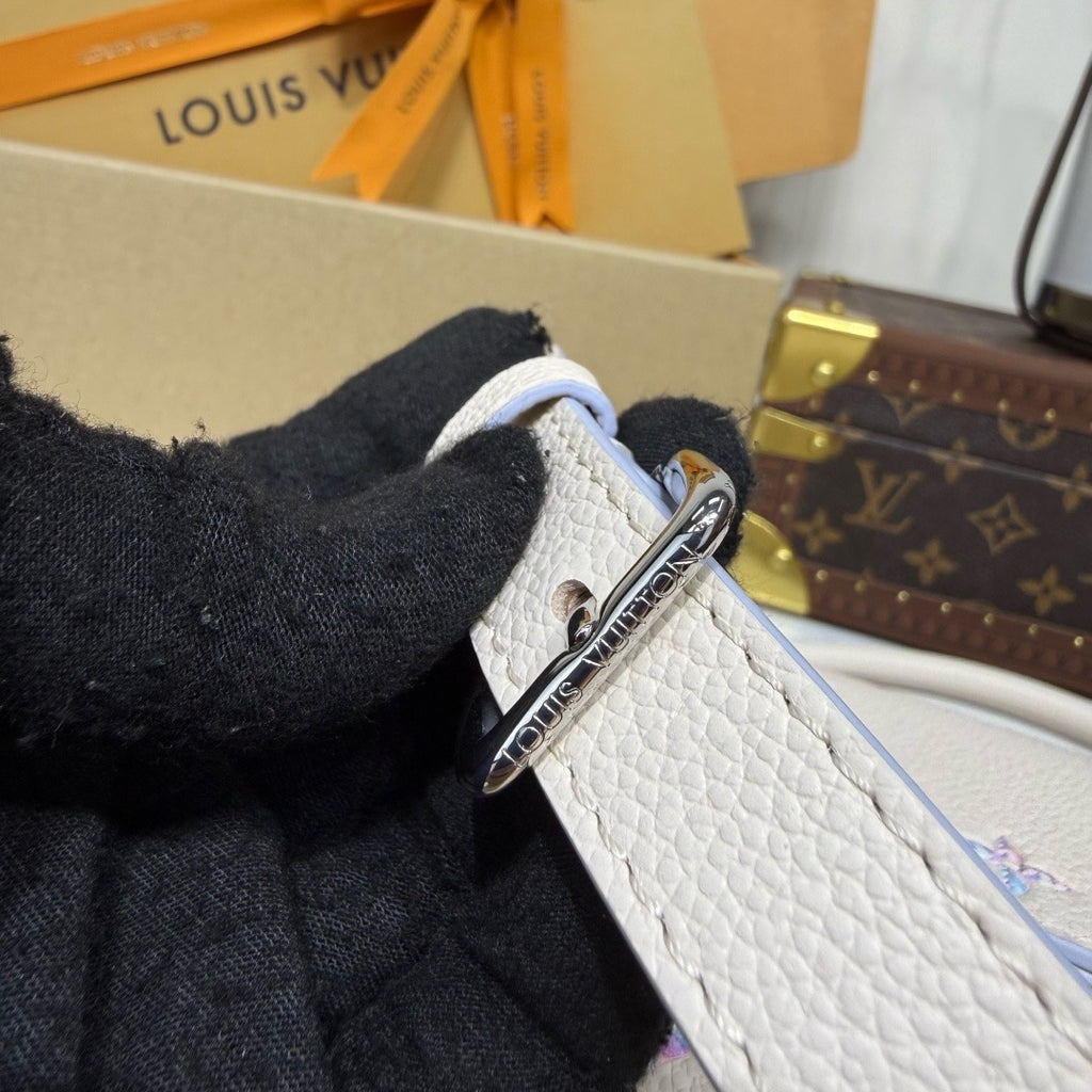 LV Pochette Métis Soft PM M2A332