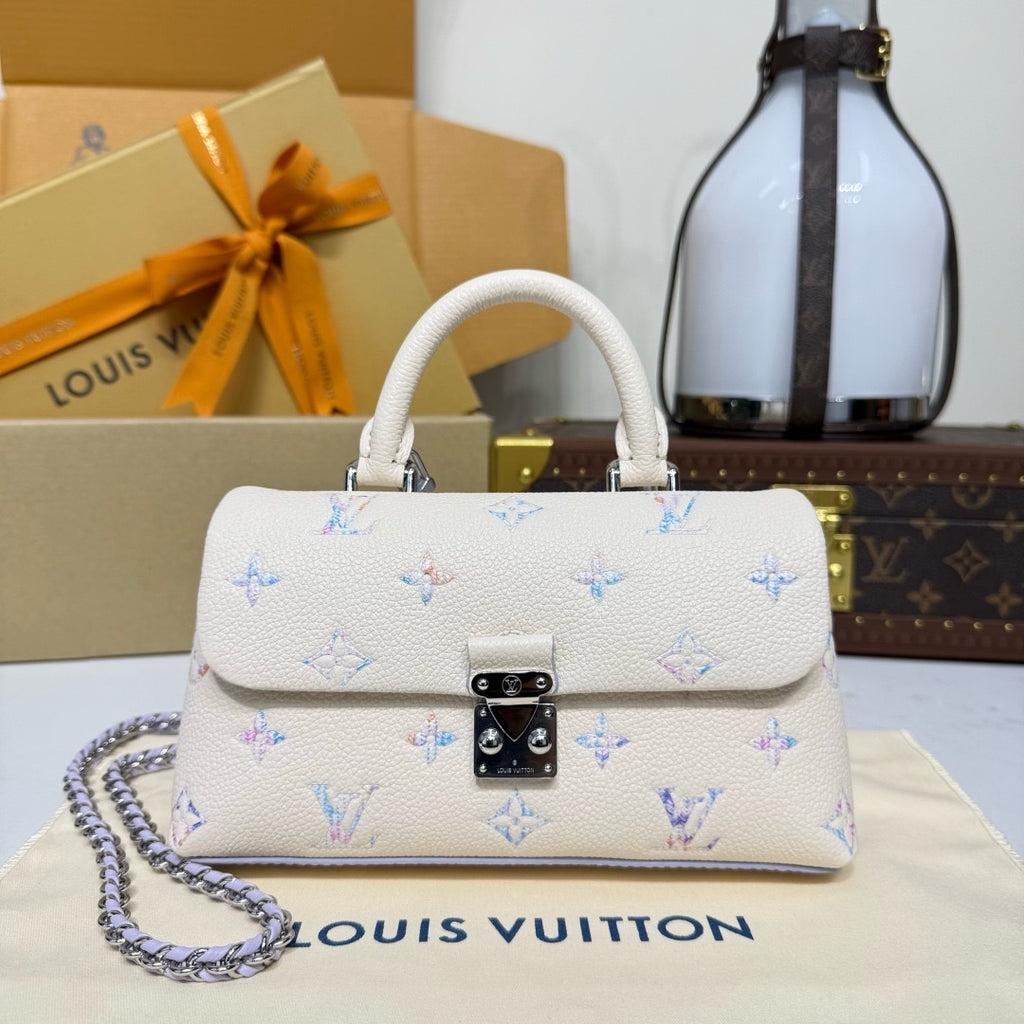 LV Nano Madeleine M2A374