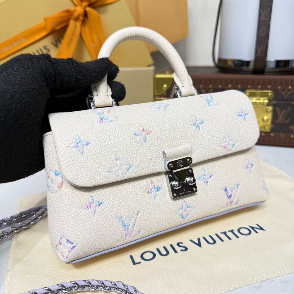 LV Nano Madeleine M2A374