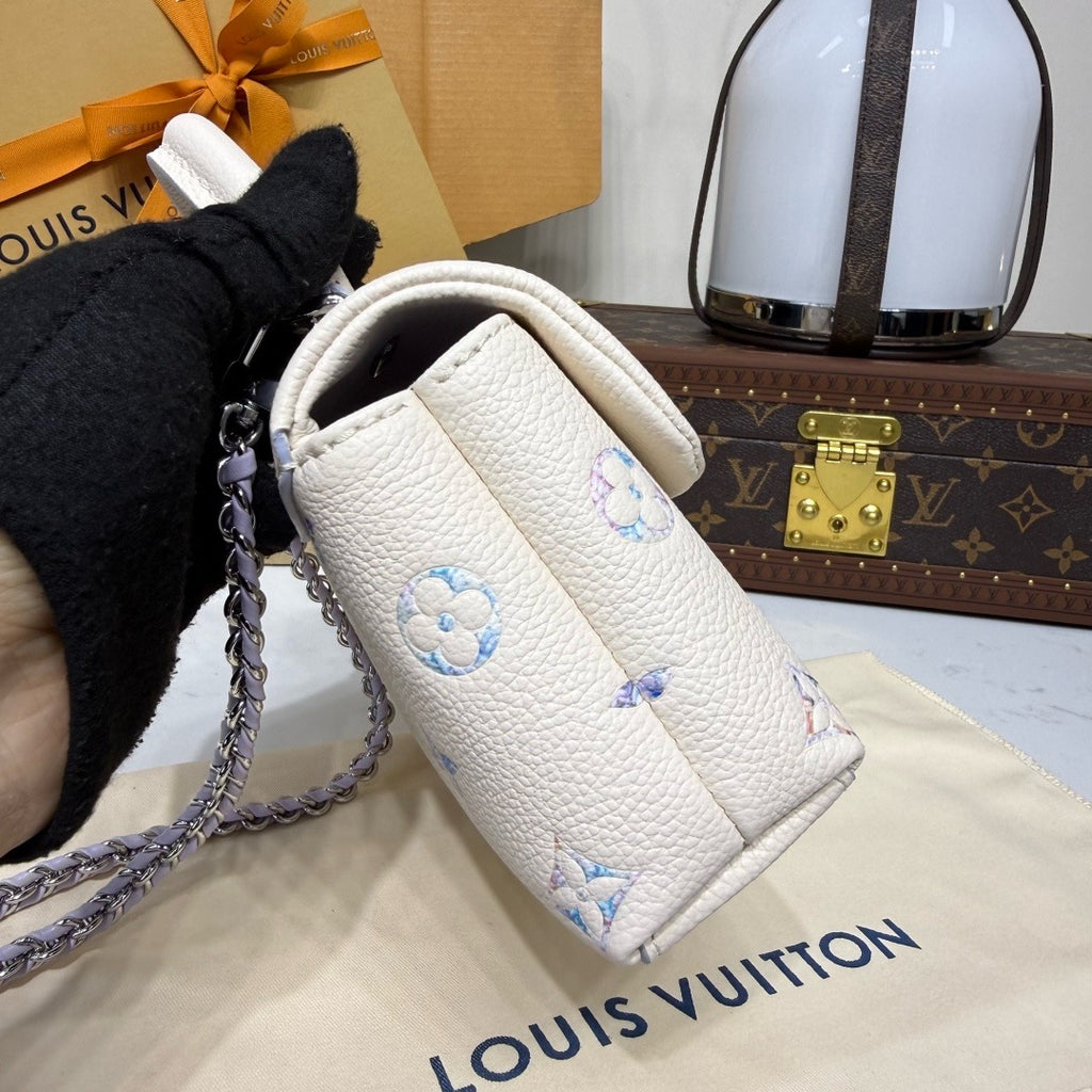 LV Nano Madeleine M2A374