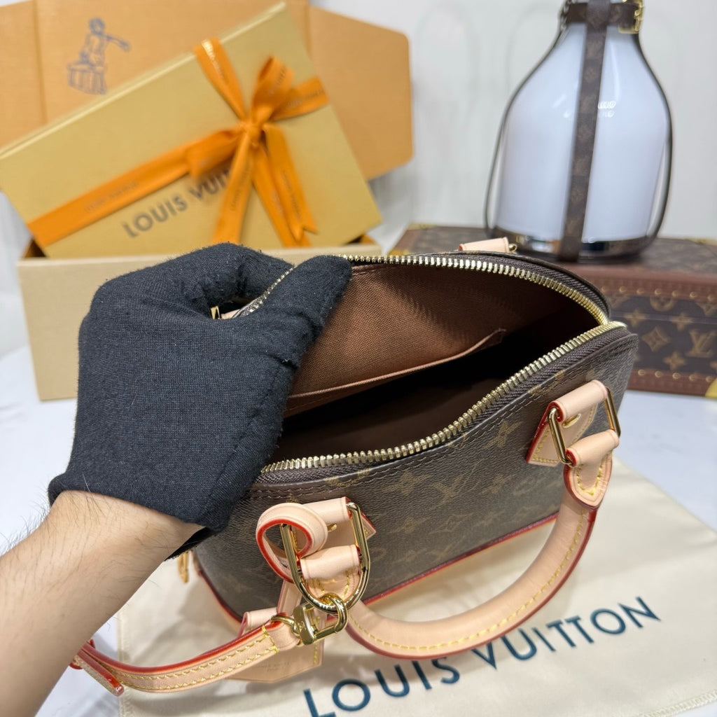 LV Alma BB M46990