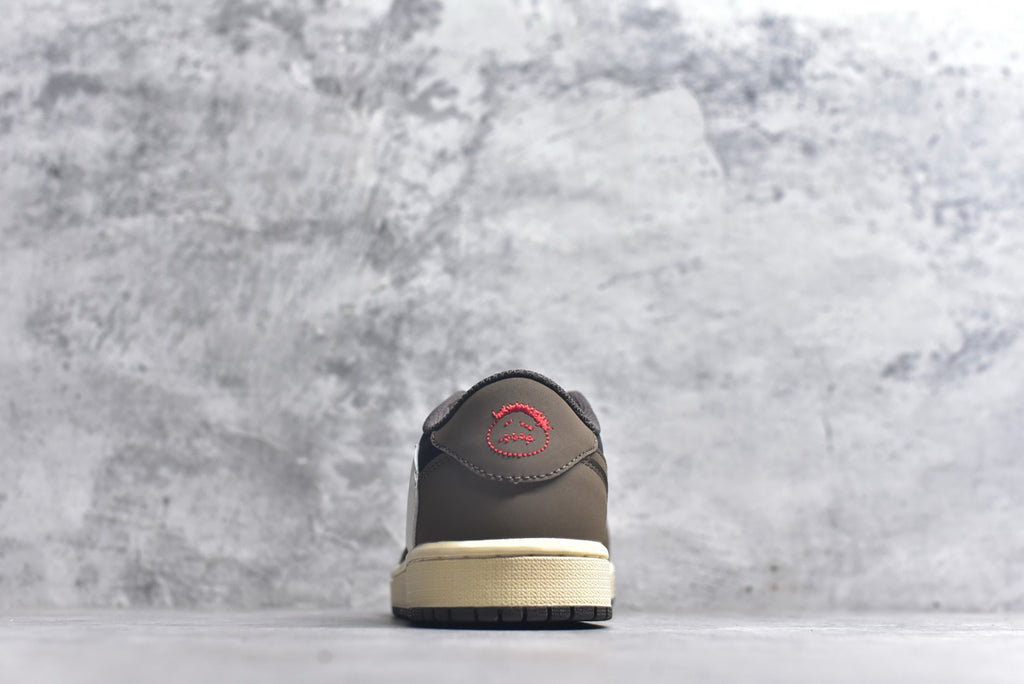 Jordan 1 Low Travis Scott Mocha CQ4277-001