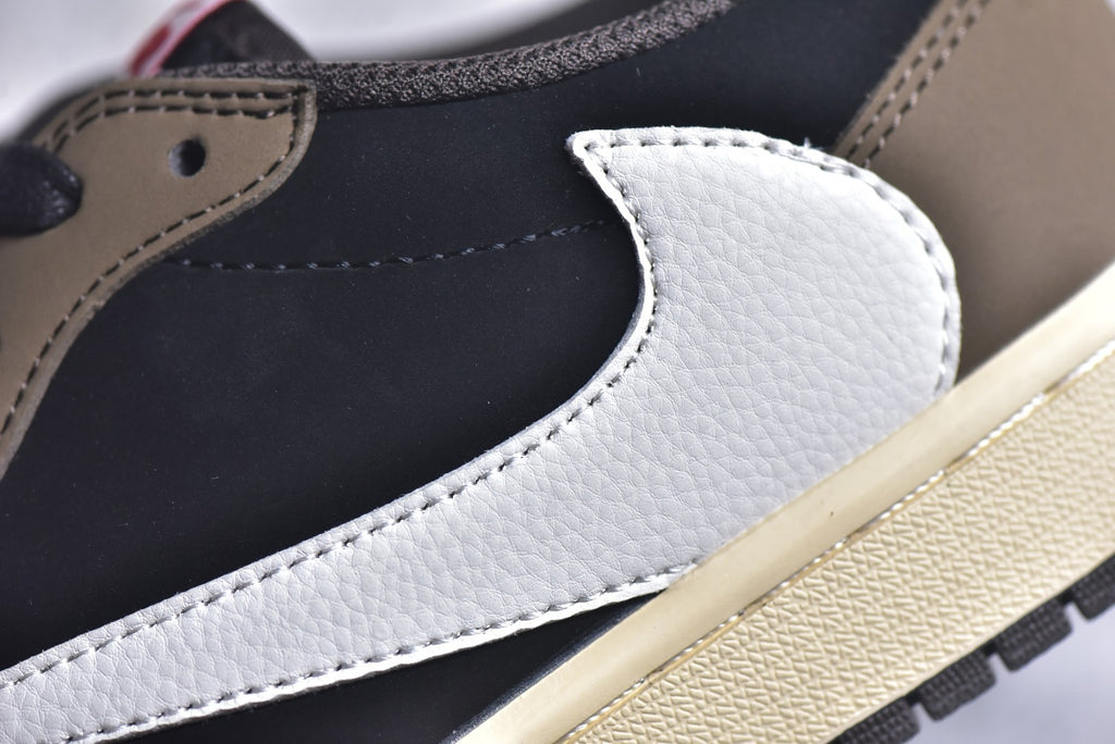 Jordan 1 Low Travis Scott Mocha CQ4277-001