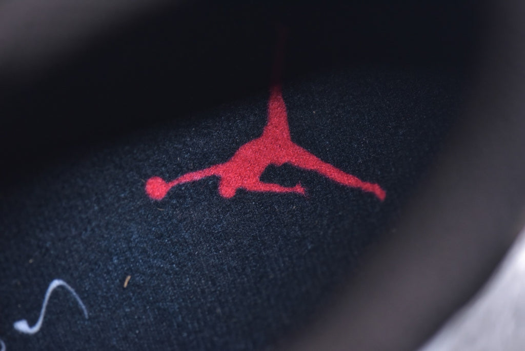 Jordan 1 Low Travis Scott Mocha CQ4277-001