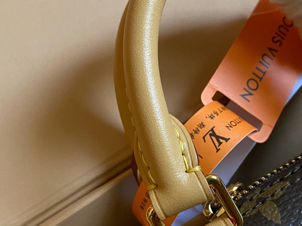 Louis Vuitton Nano Speedy M81085