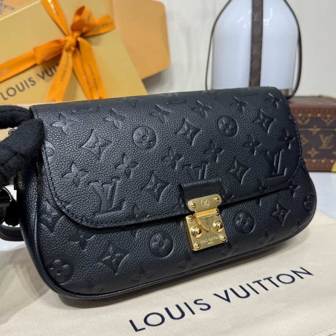 LV Pochette Métis Soft PM M29783