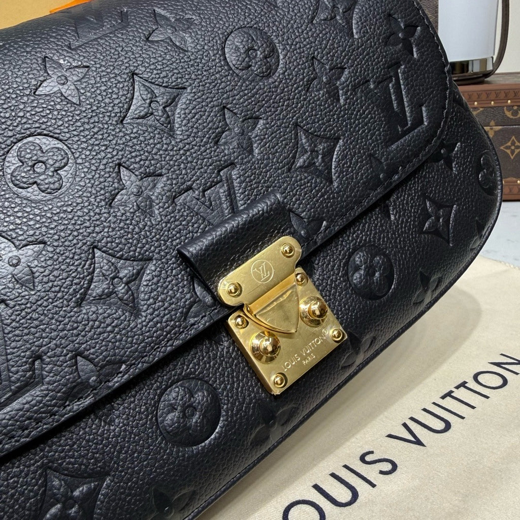 LV Pochette Métis Soft PM M29783