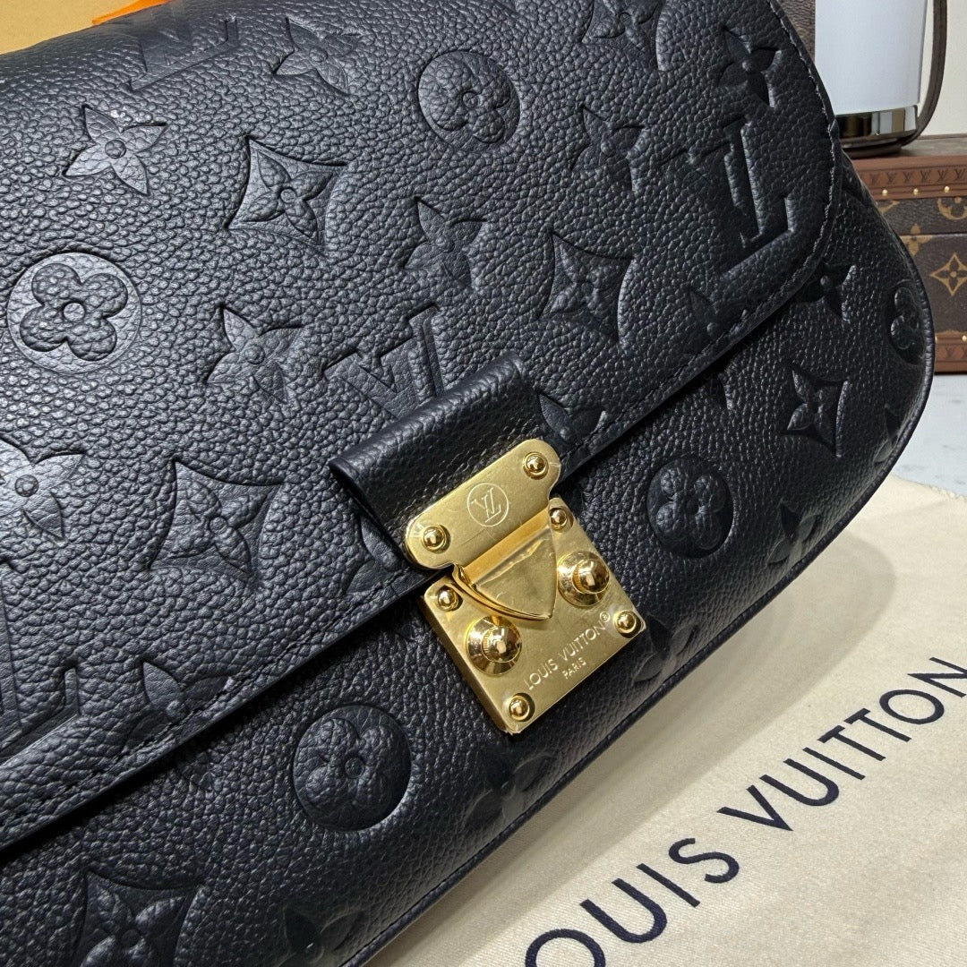 LV Pochette Métis Soft PM M29783