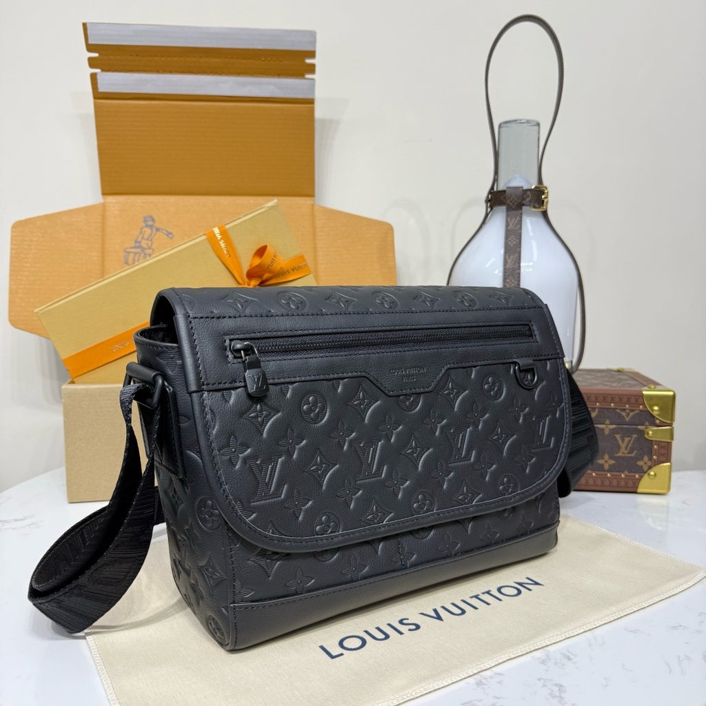 LV Courrier Messenger M28781