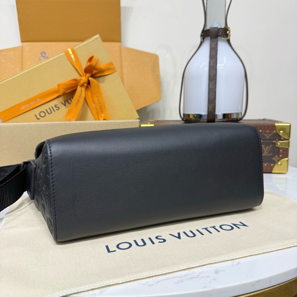 LV Courrier Messenger M28781
