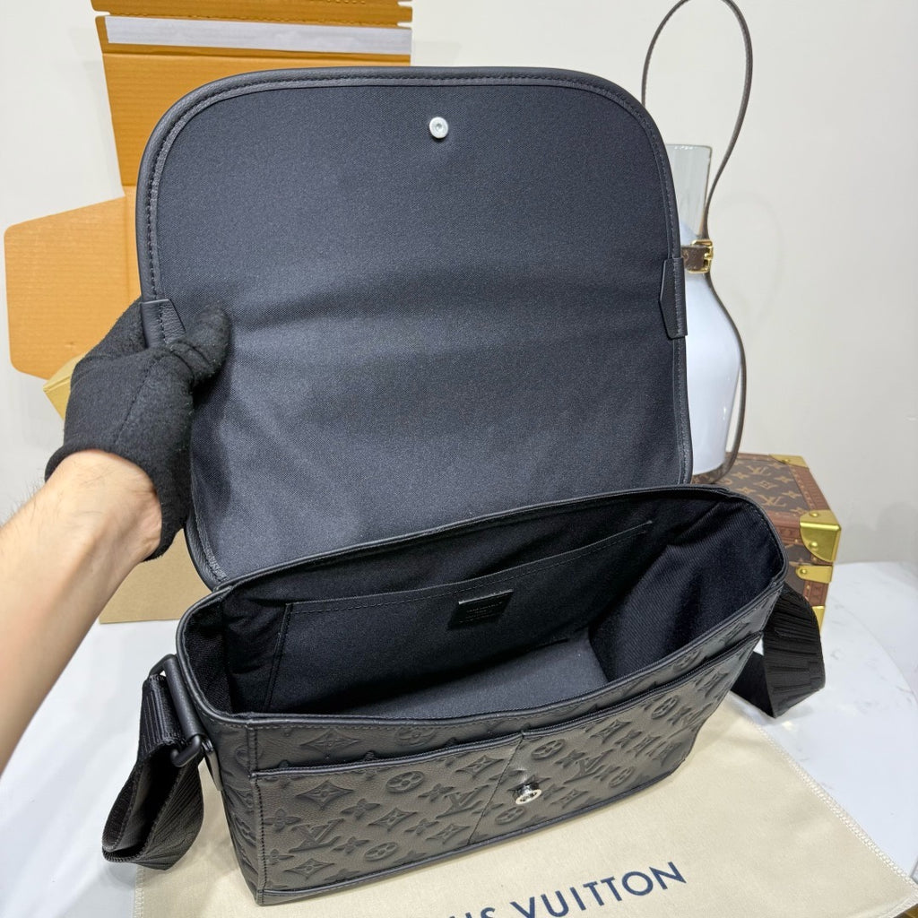 LV Courrier Messenger M28781