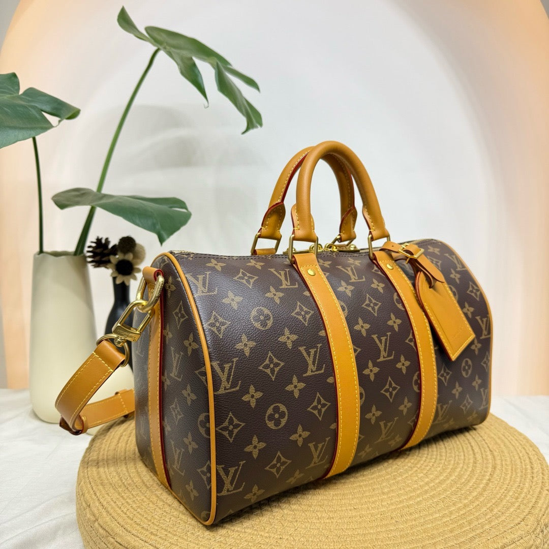 LV Keepall Bandoulière 35 M2A210