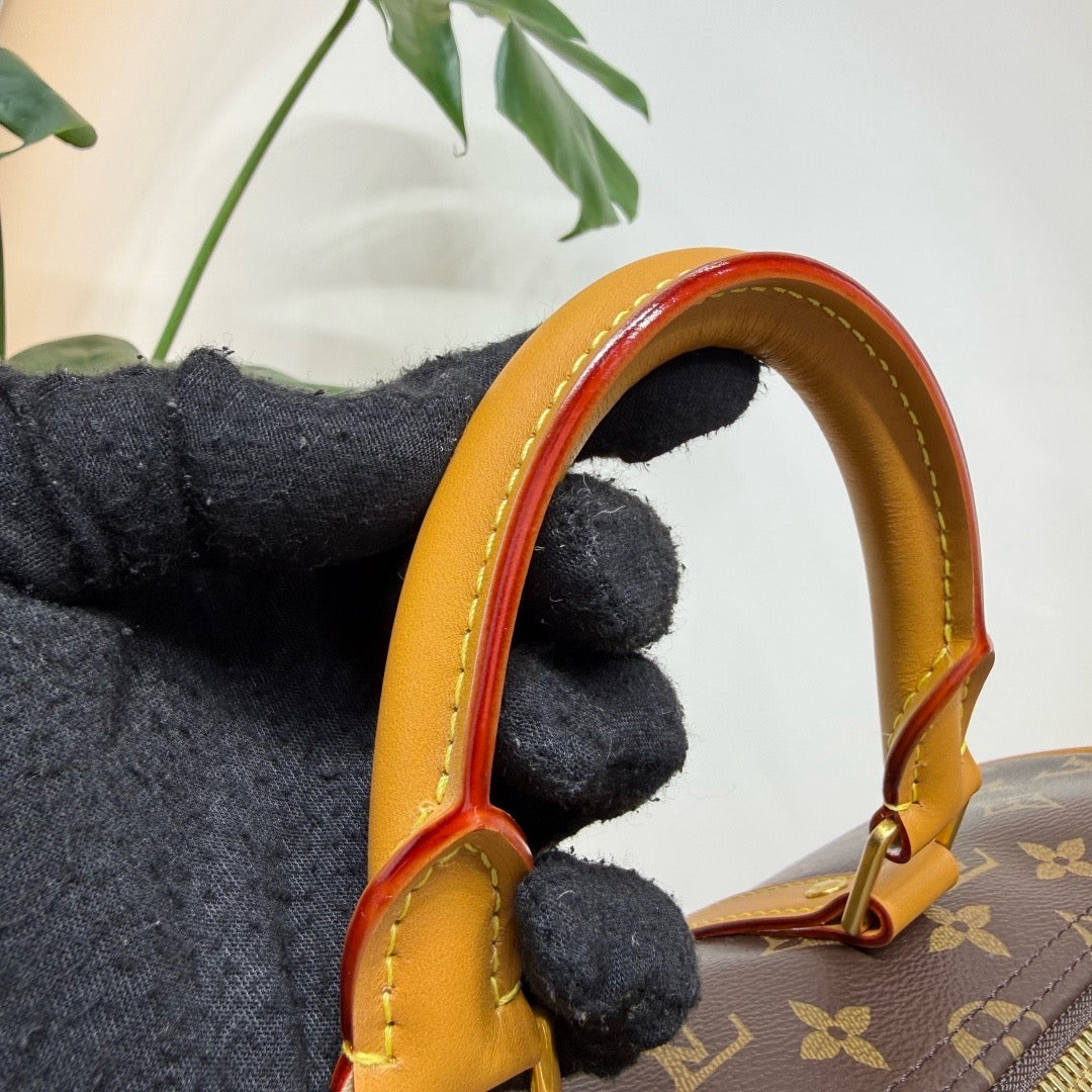 LV Keepall Bandoulière 35 M2A210