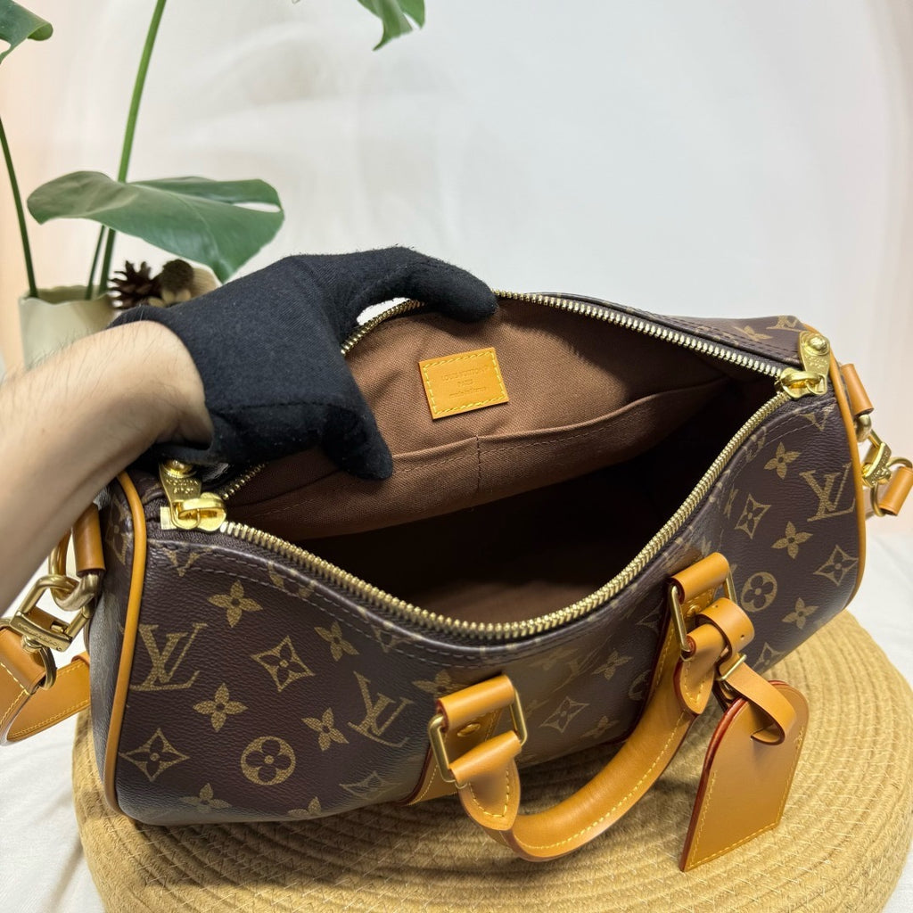 LV Keepall Bandoulière 35 M2A210