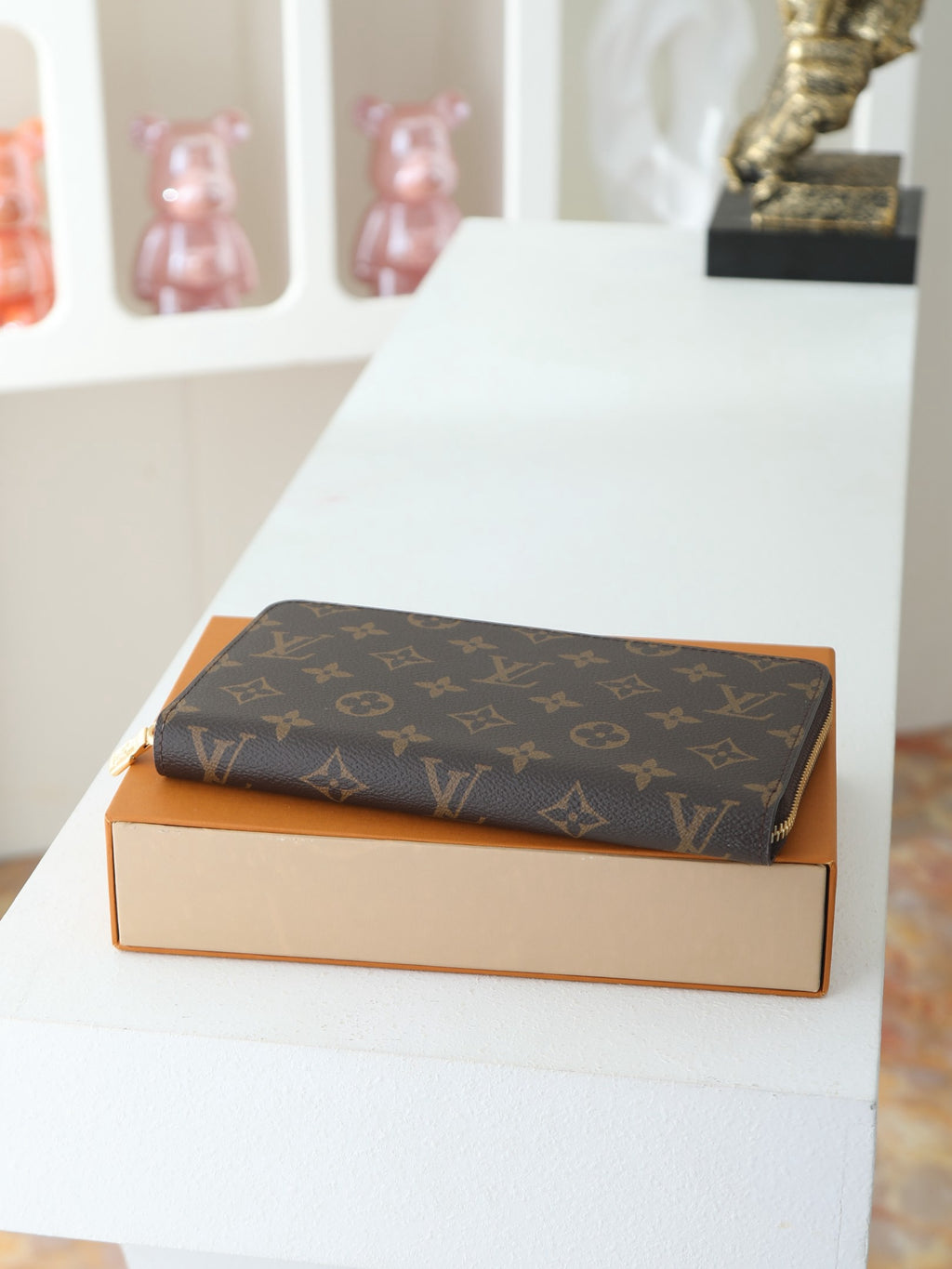 LV Zippy Organizer M62581
