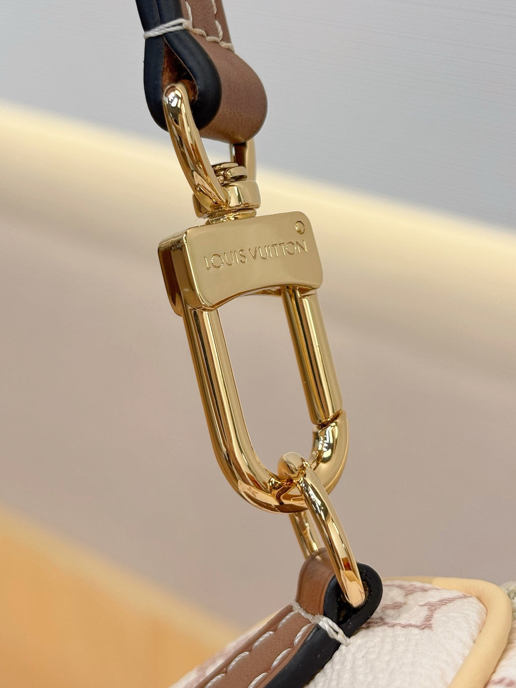 LV Nano Speedy M29781