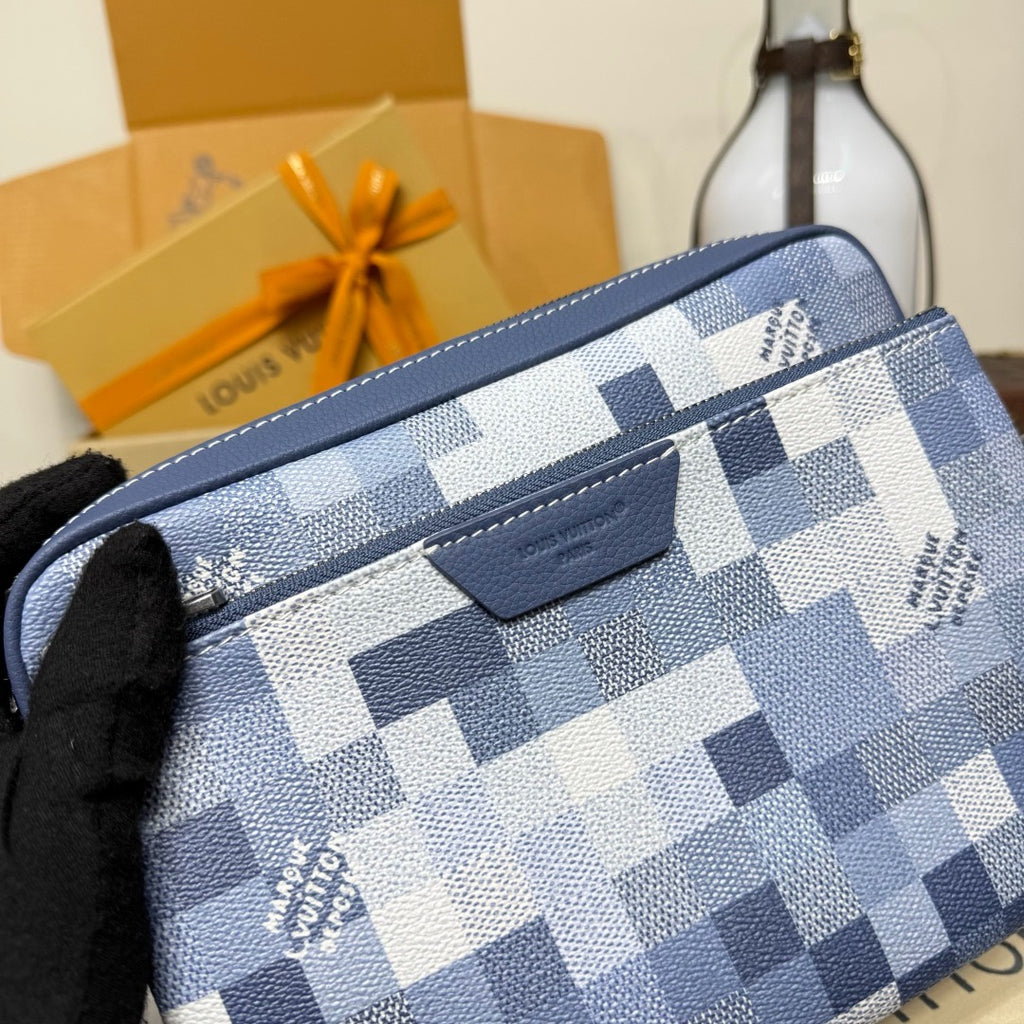 LV Trio Messenger Bag M28601