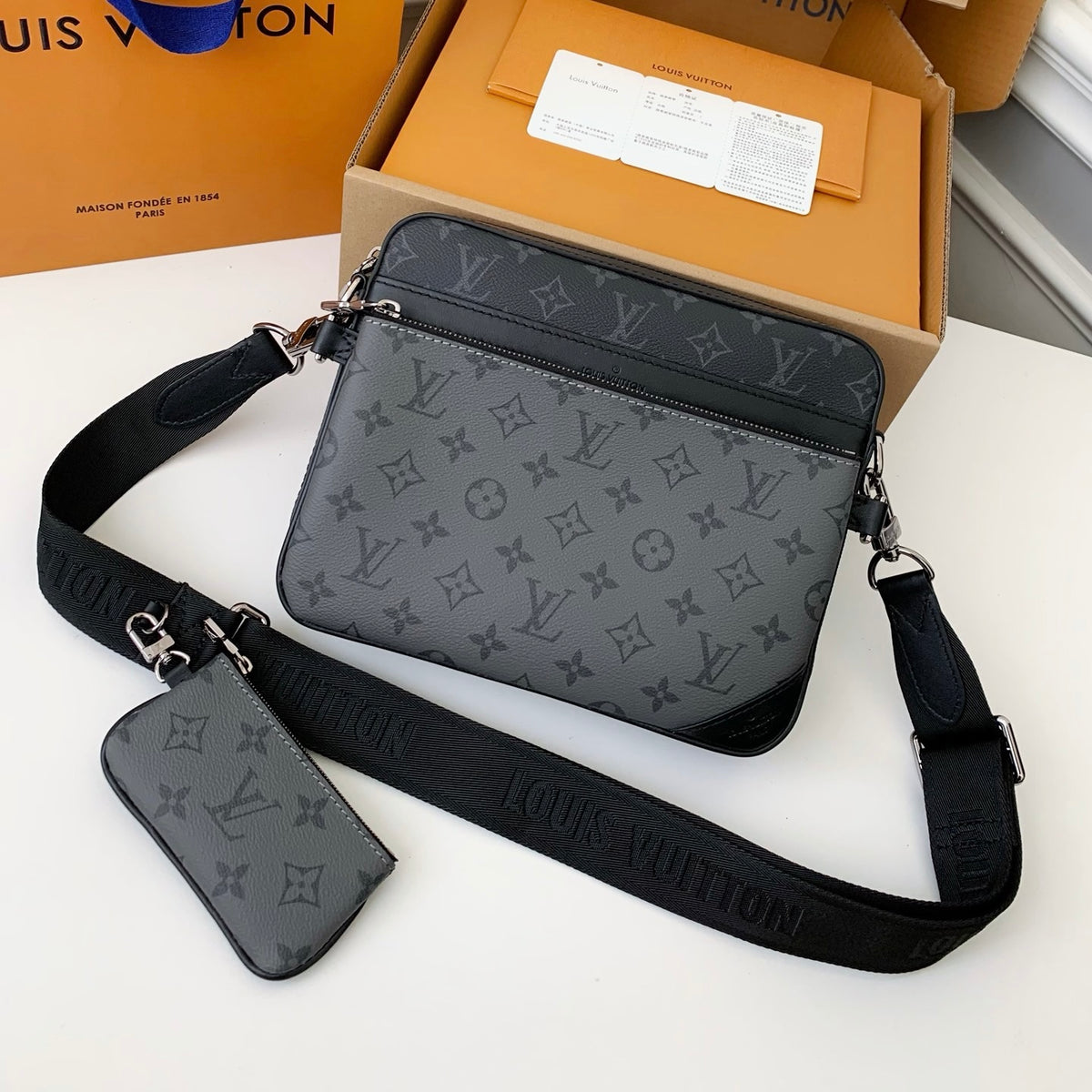 LV Trio Messenger Bag M69443