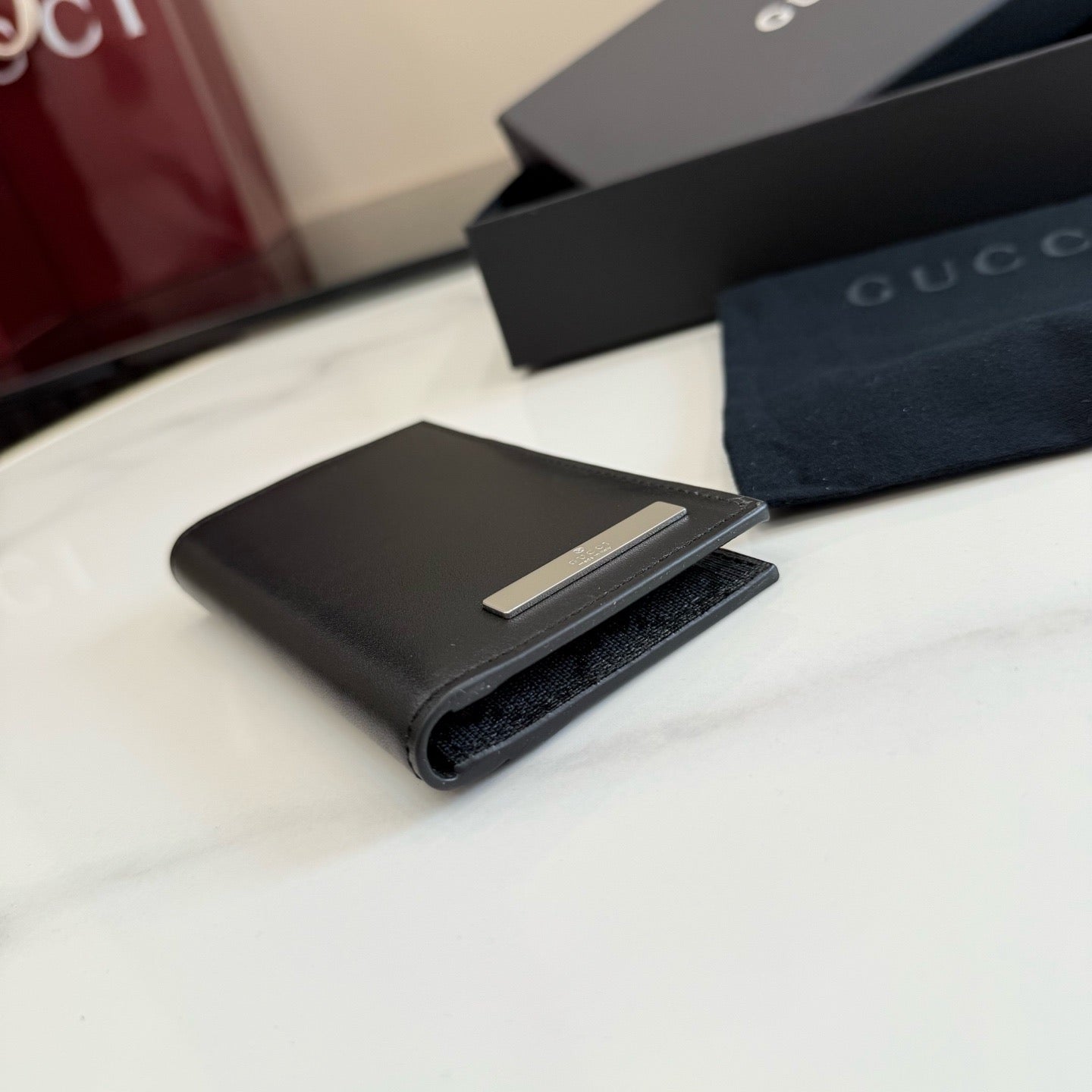 Gucci Card Case With Metal Tag