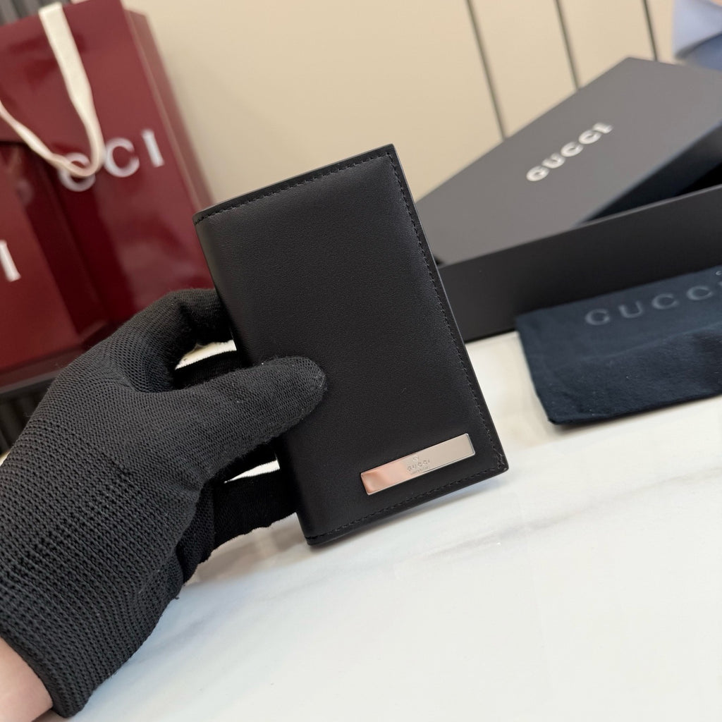 Gucci Card Case With Metal Tag