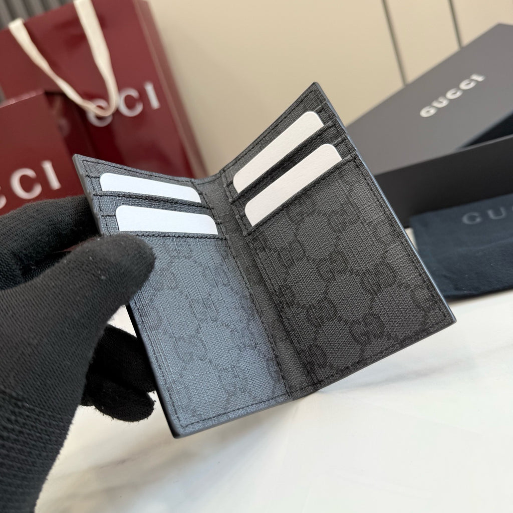 Gucci Card Case With Metal Tag