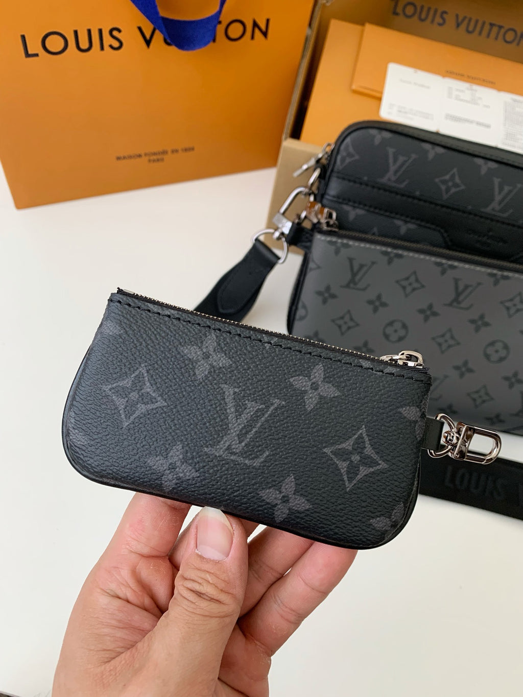 LV Trio Messenger Bag M69443