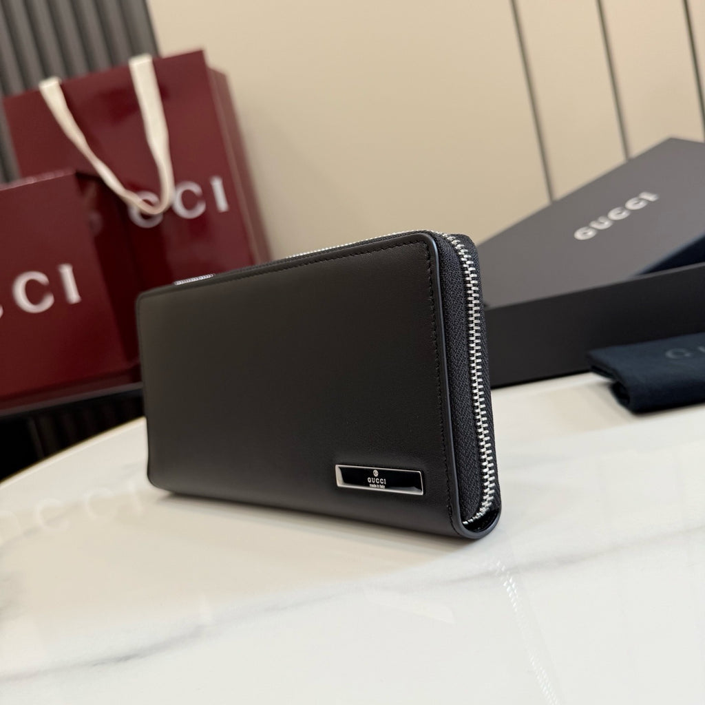 Gucci Lira Zip Around Wallet With Metal Tag