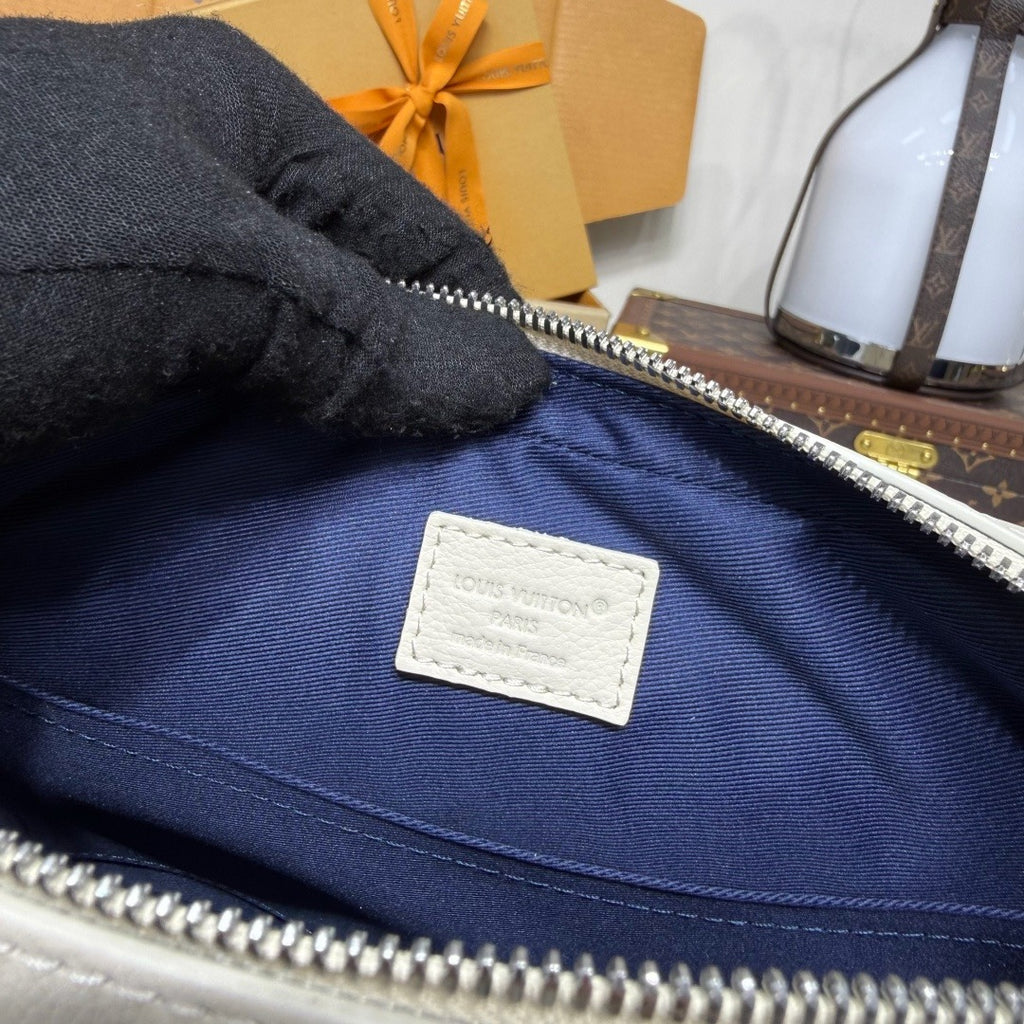 LV Trio Messenger Bag M28854