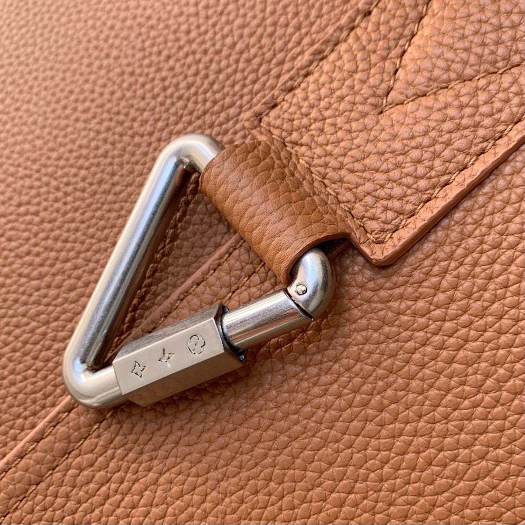 LV Verso Tote