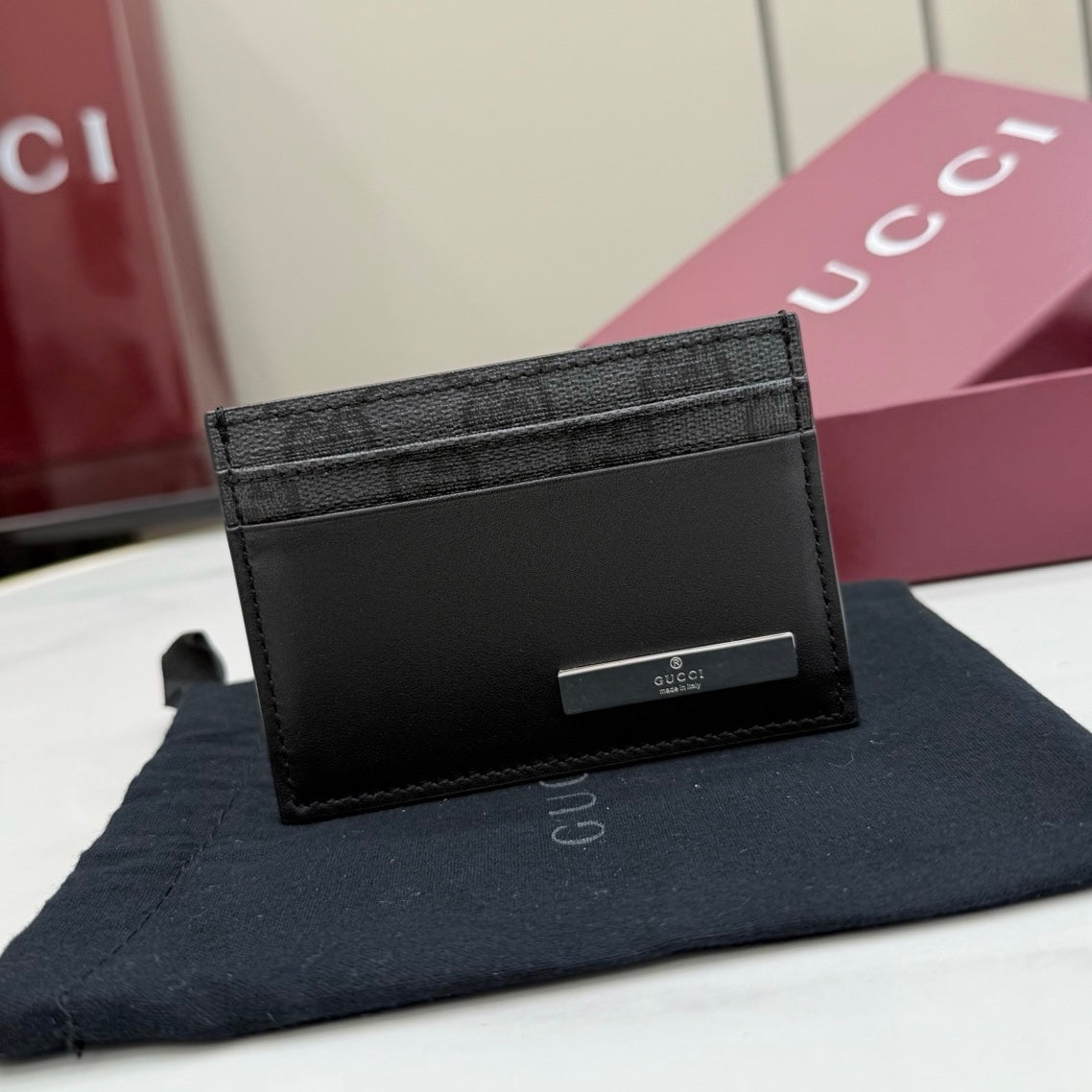 Gucci Card Case With Metal Tag