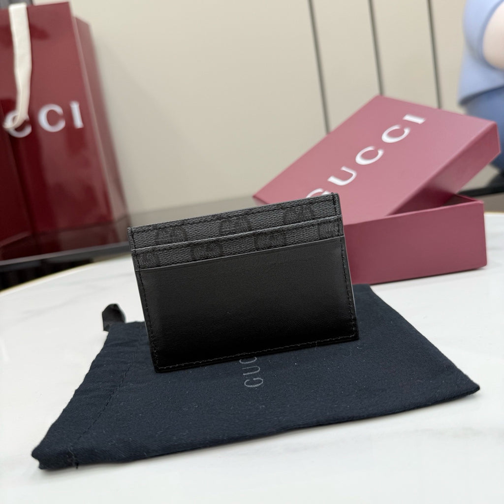 Gucci Card Case With Metal Tag