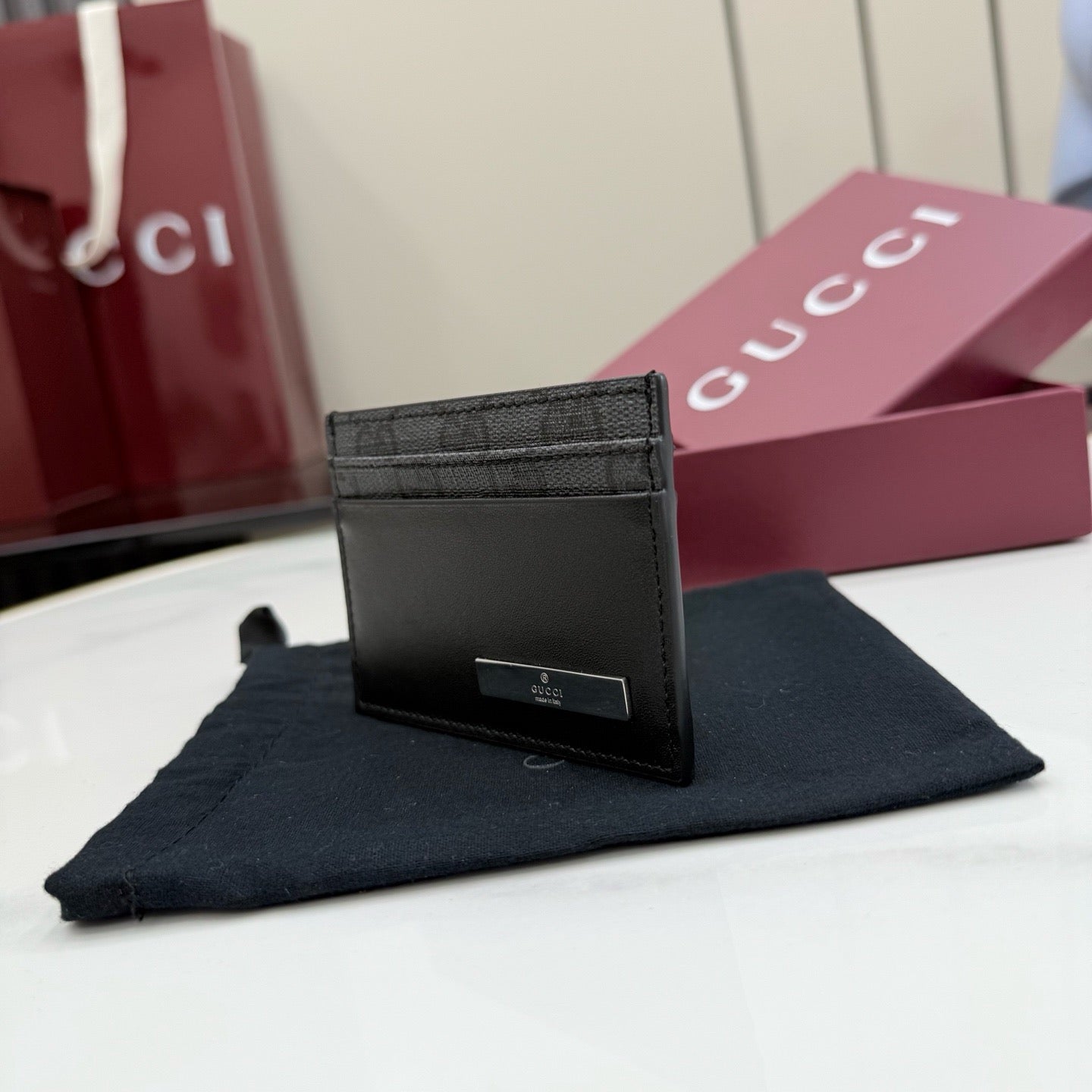 Gucci Card Case With Metal Tag
